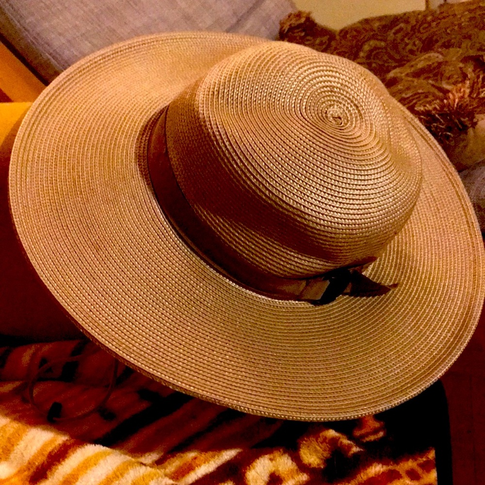 The perfect gardening sun hat